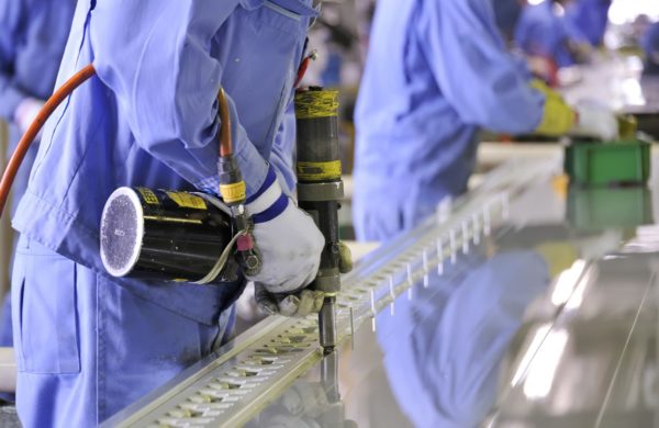 画像：【羽咋郡】★アルミ形材の押出作業スッタフ★時給１４００円！